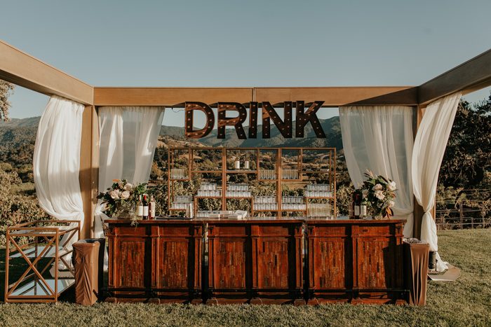 Wedding Bar 